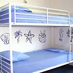Travelbreak Hostel *
